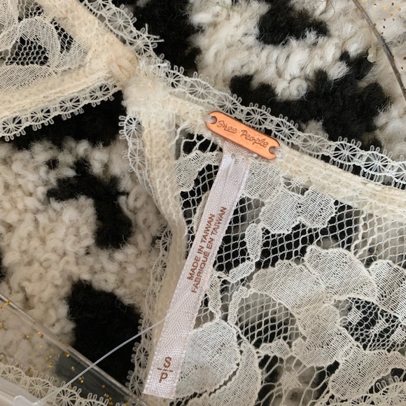 Free People Sheer Lace Tunic - Picture 5 of 8